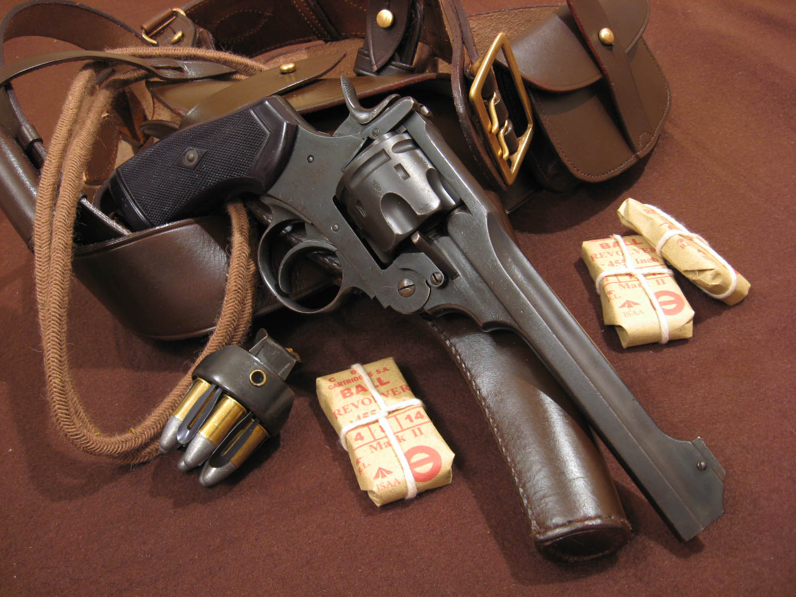 Joe's Guns ley Revolver with speed loader