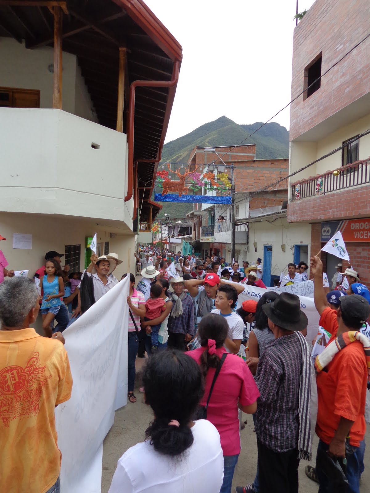 Marcha en contra de Hidroituango