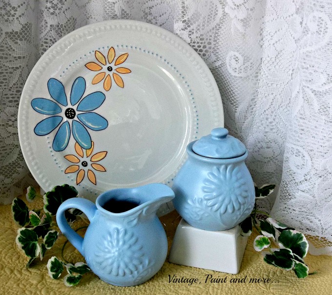 Vintage, Paint and more... stenciled dollar store plate, using paint on dishes, spray painting dishes