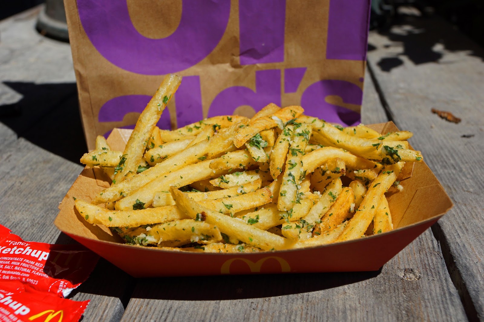 MAD MEAT GENIUS GILROY GARLIC FRIES