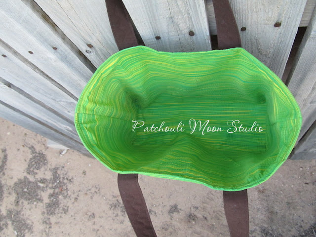 Patchouli Moon Studio~ Pick A Pocket Tote