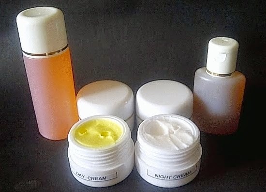 Krim Pemutih Wajah Kenali Yang Aman dan Berbahaya Krim Pemutih Wajah Kenali Yang Aman dan Berbahaya