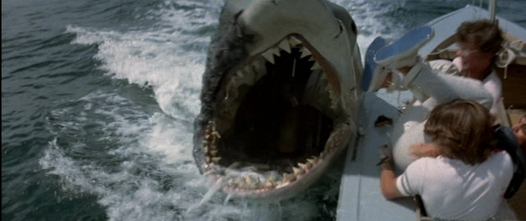 nightmares boulevard : un sangriento modo de vida: Jaws 2 (Tiburón 2