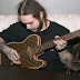Post Malone libera linha de produtos promocionais do single "Rockstar" com 21 Savage