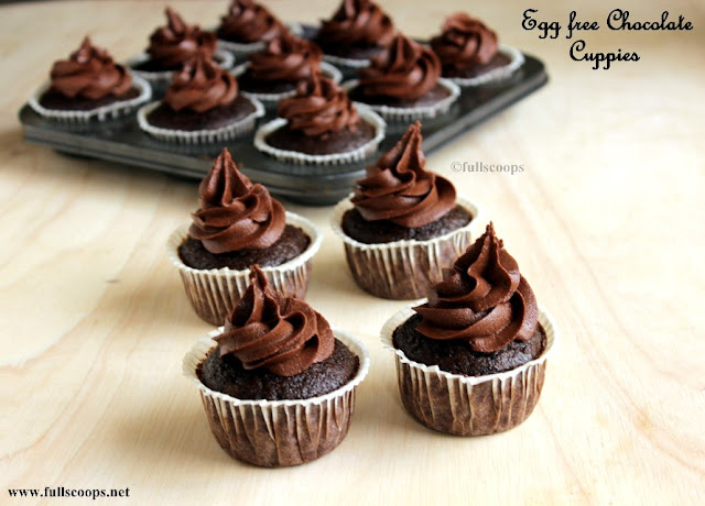 Eggless Chocolate Cupcakes