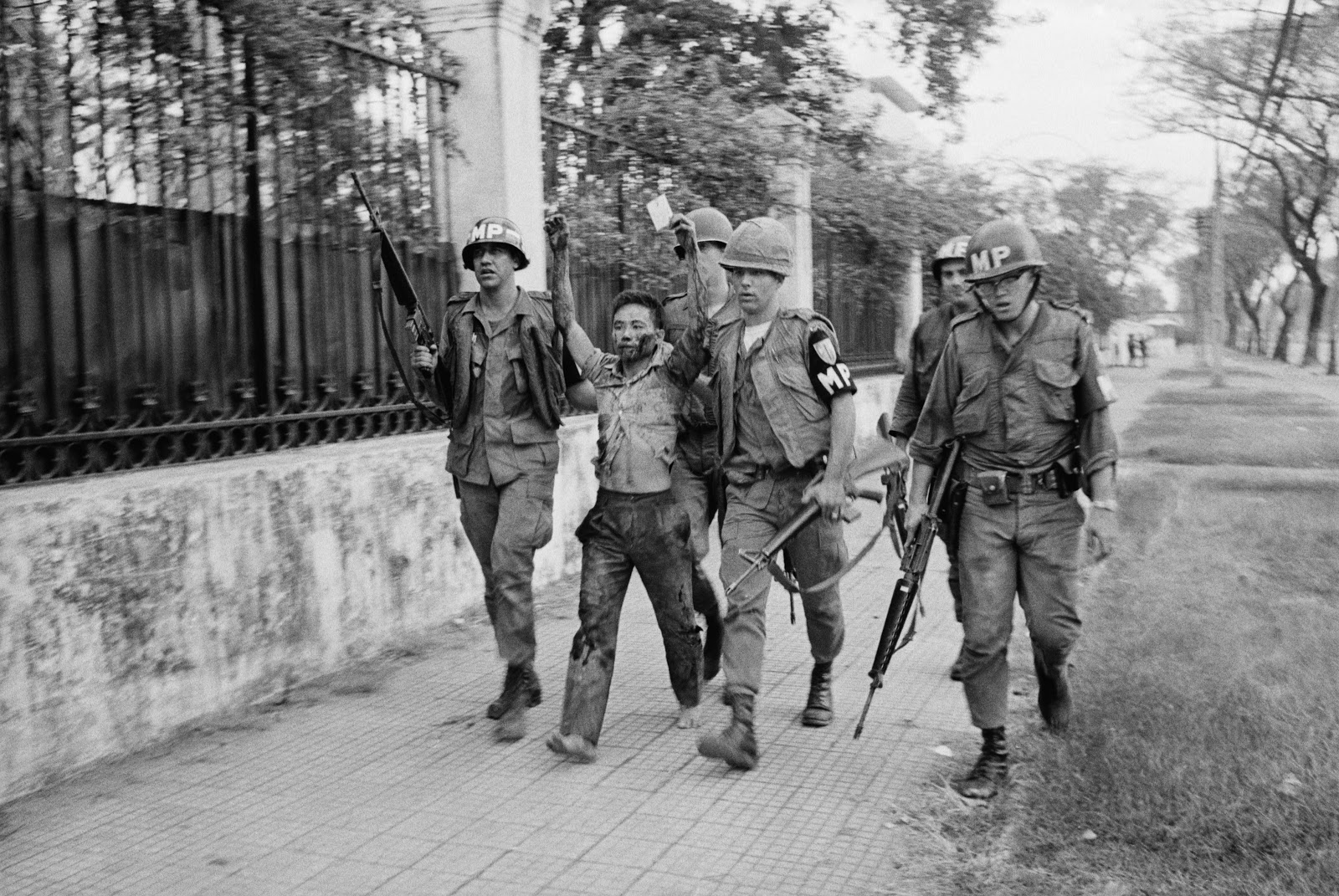 The Myth of the Vietnam War The Myth of the Vietnam War