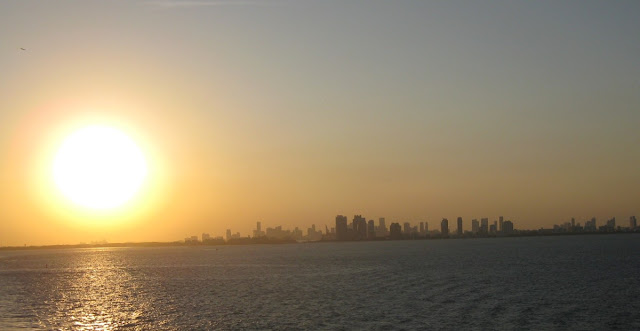 Blick auf Miami Beach bei Sonnenuntergang Blick auf Miami Beach bei Sonnenuntergang