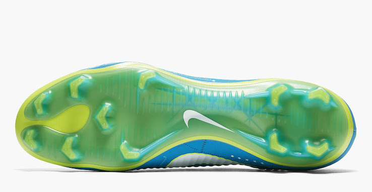 first ever nike mercurial