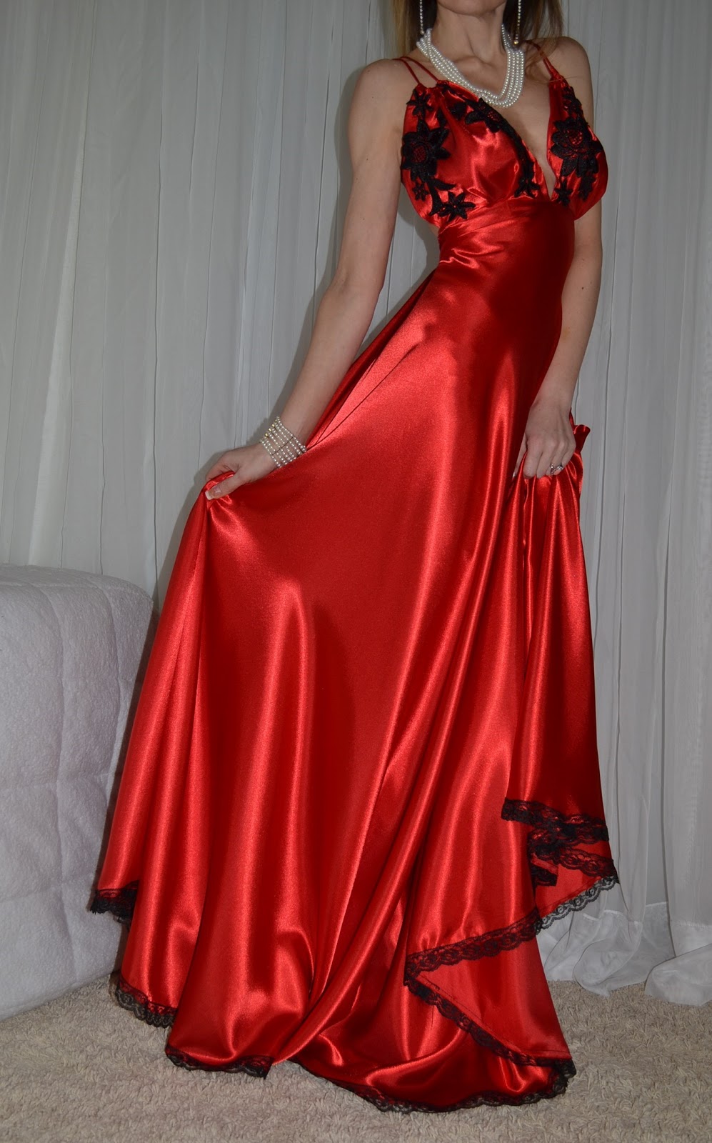 satin goen