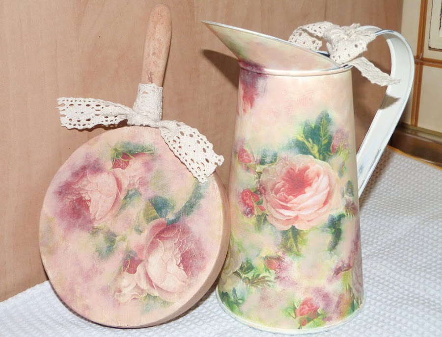 jarra-zinc-tabla-madera-decoupage
