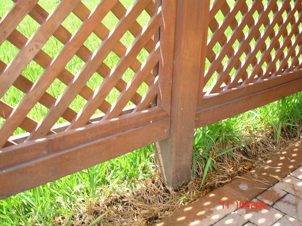 TECHOS Y CIELOS: Barda de Celosía de Madera Tratada