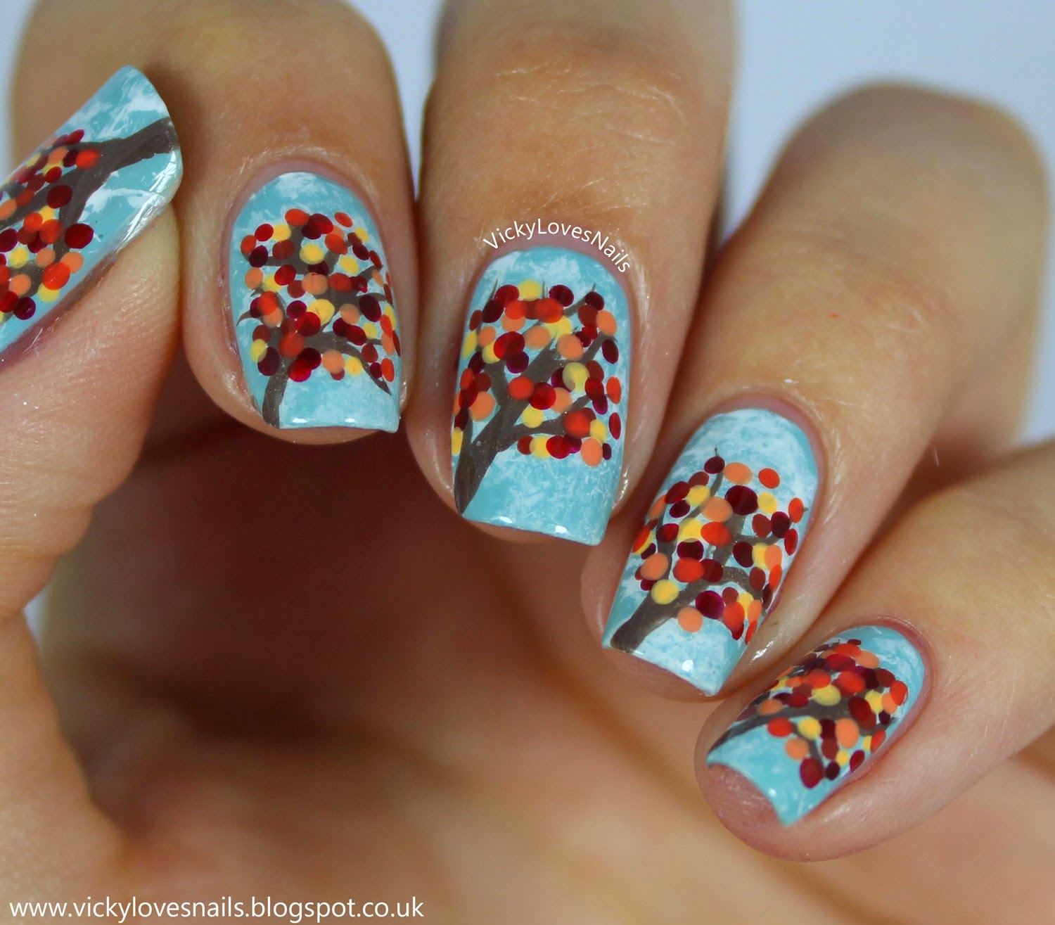 Vicky Loves Nails!: Fingerfood's Theme Buffet - Autumn