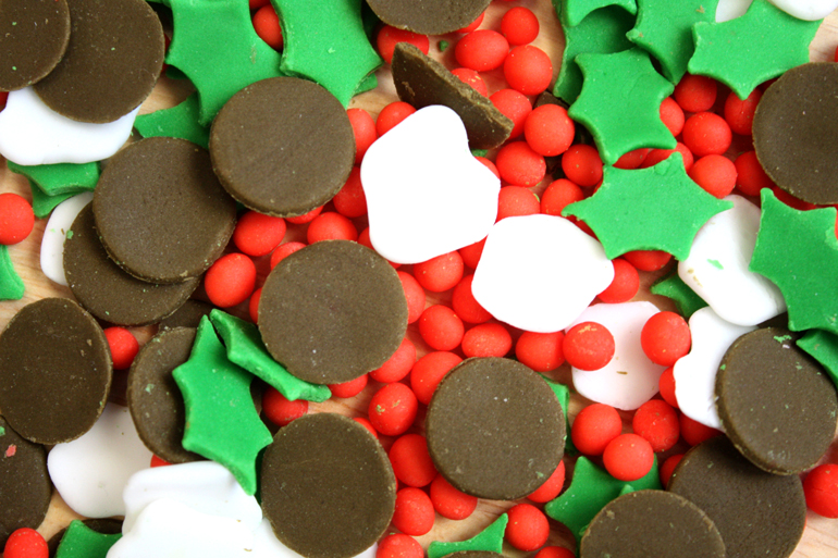 homemade christmas pudding fondant sprinkles
