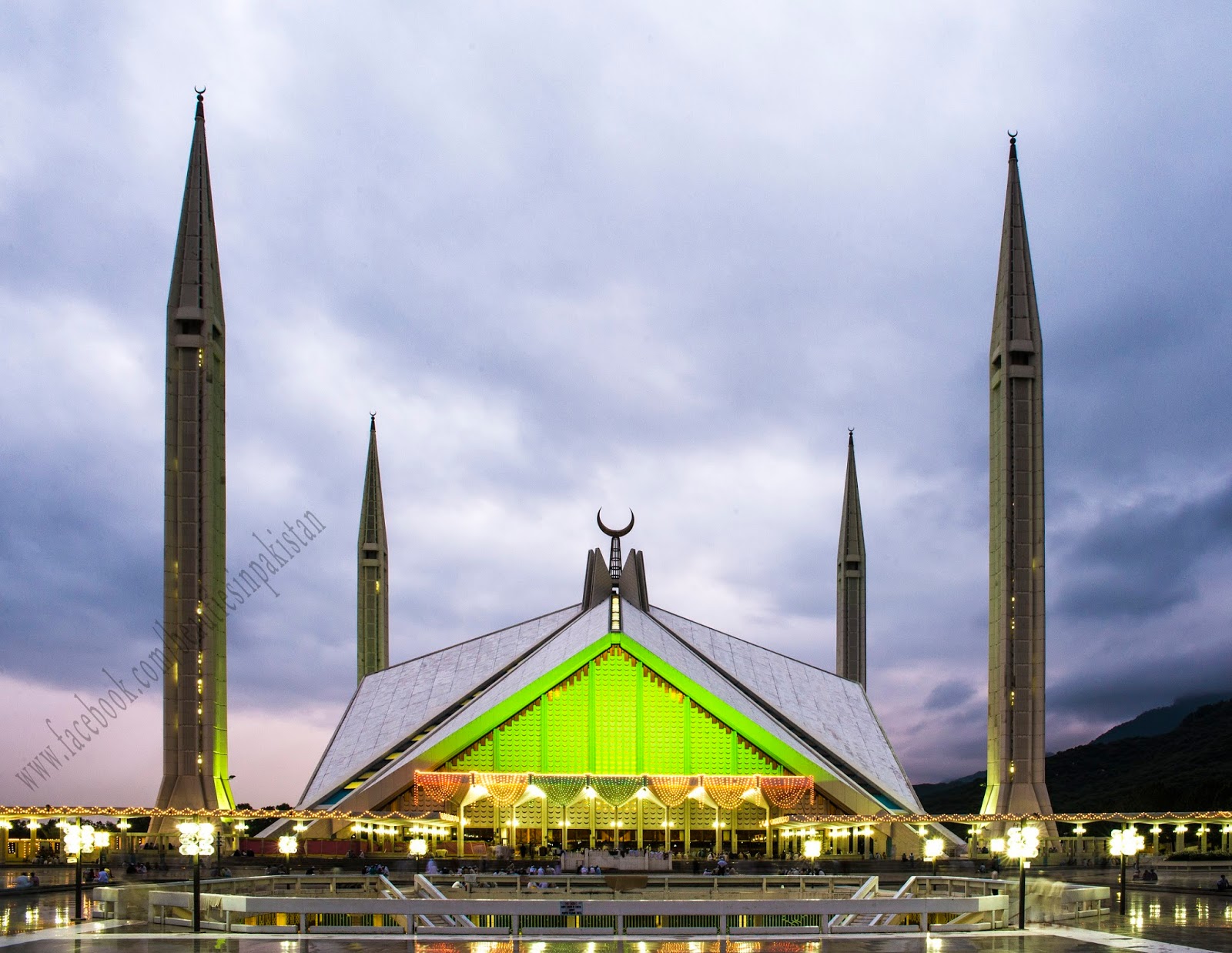 Beautiful Mosques (Masjids) In Pakistan ~ Beautiful Places In Pakistan