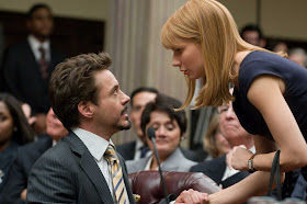 Gwyneth Paltrow talking to Tony Stark in Iron Man 2 movieloversreviews.filminspector.com