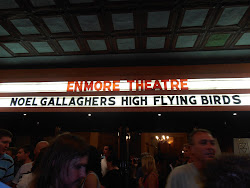 noel theatre gallagher flying birds setlist enmore