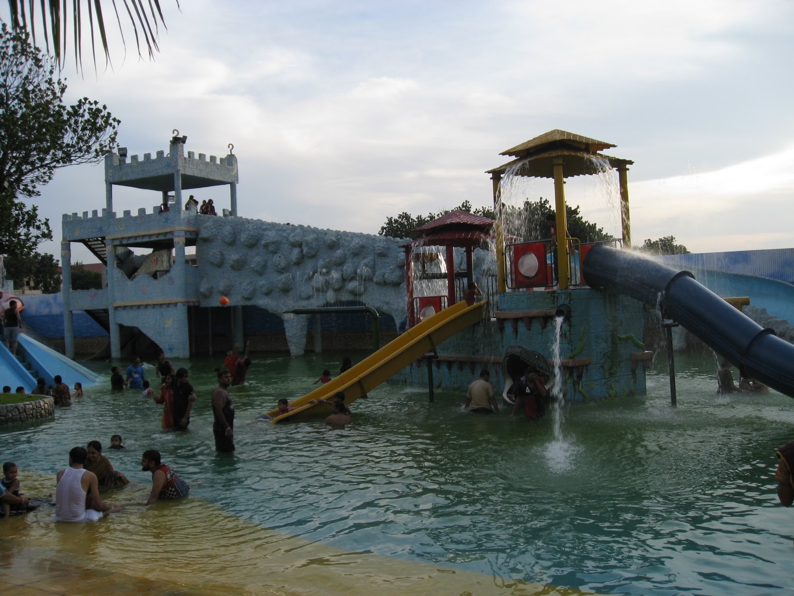 Beautiful Bangladesh Fantasy Kingdom Theme Park, Dhaka