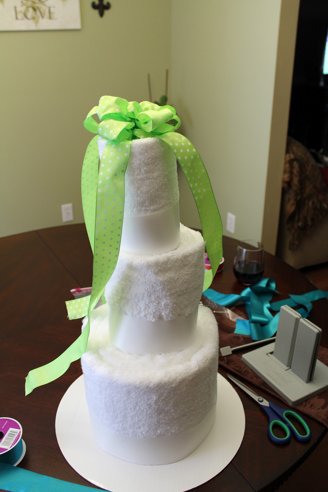 Love in the Mitten: DIY Towel Cake