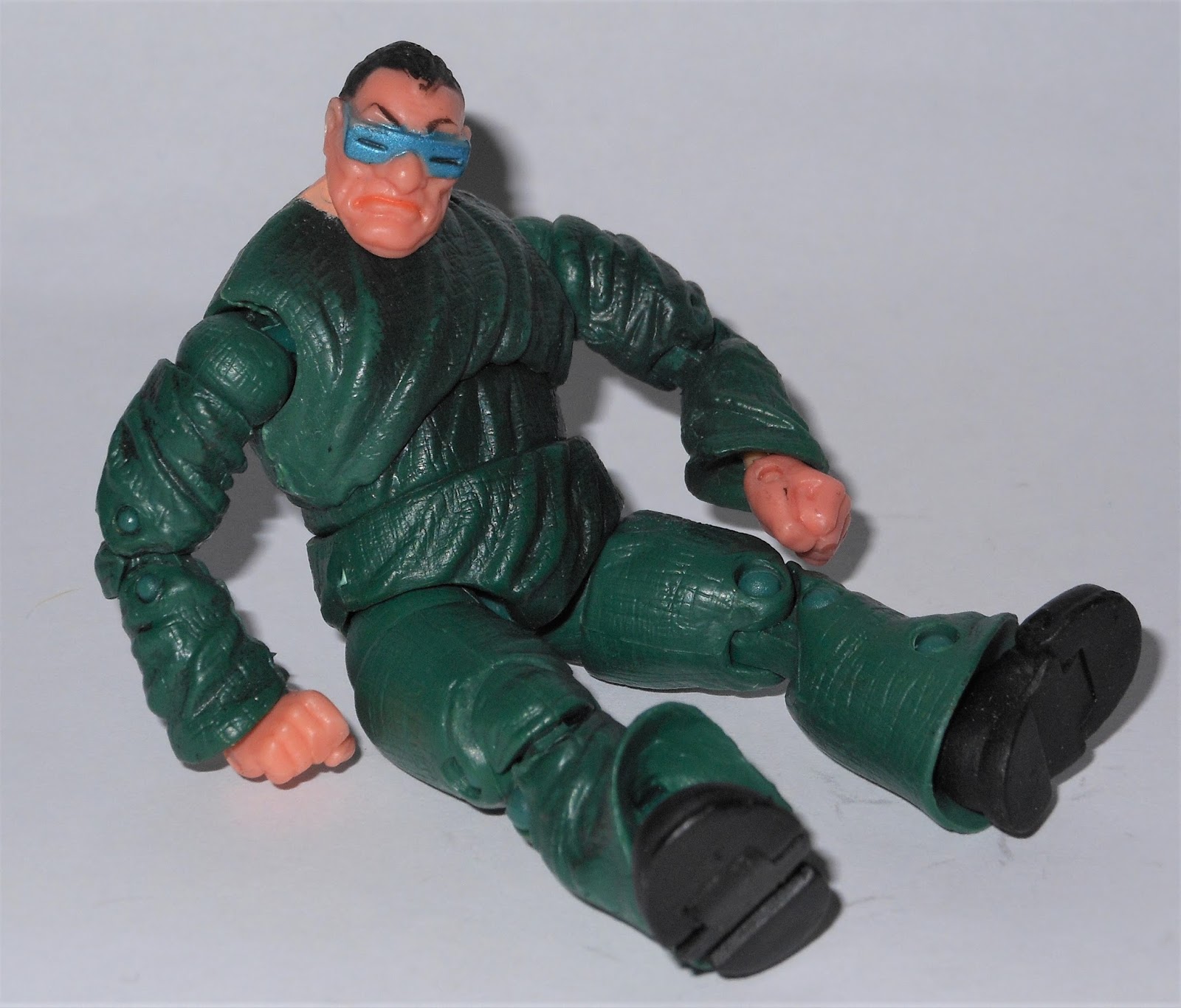 Figuras de Acción A Go-Gó: MOLE MAN (MARVEL LEGENDS SHOWDOWN)