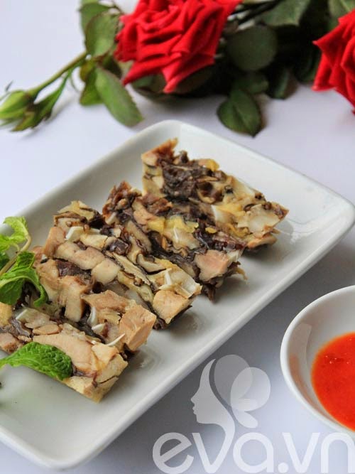 giò gà xào nấm-9 giò gà xào nấm-9