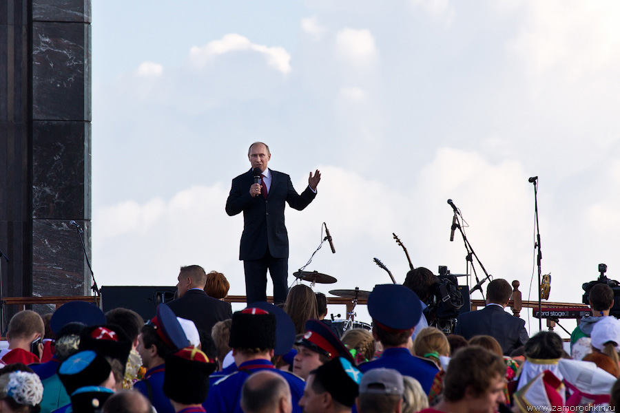 Владимир Путин поздравляет мордовский народ с Тысячелетием единения с народами России