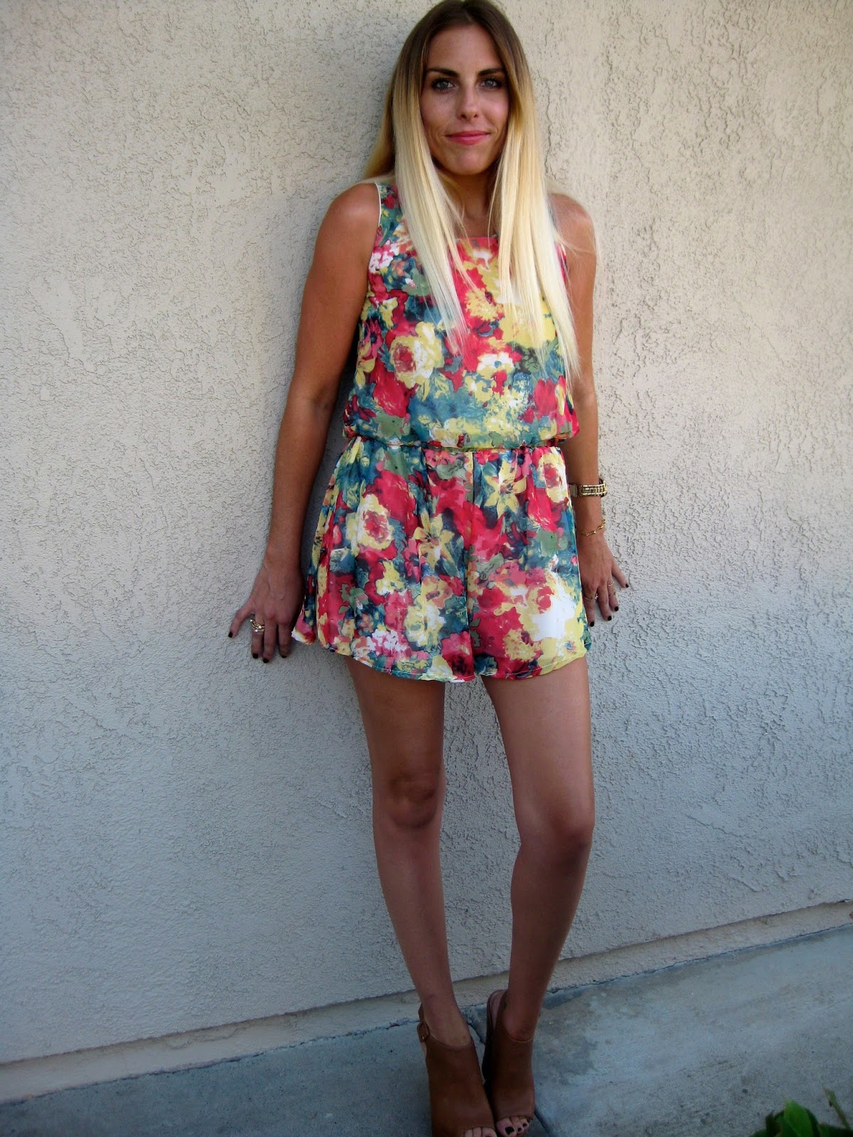 MessyDirtyHair who wear short shorts