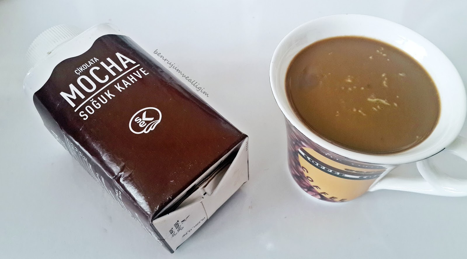 Ben, Rujum Ve Allığım Sek Mocha Çikolatalı Soğuk Kahve Abur Cubur