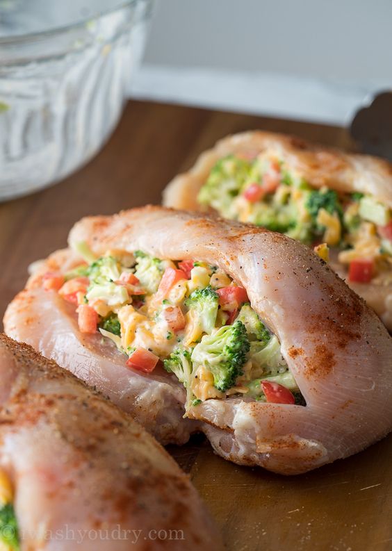Broccoli Cheese Stuffed Chicken Breast #broccoli #cheese #stuffed #chicken #chickenrecipes #breast #dinner #dinnerrecipes #dinnerideas Broccoli Cheese Stuffed Chicken Breast #broccoli #cheese #stuffed #chicken #chickenrecipes #breast #dinner #dinnerrecipes #dinnerideas