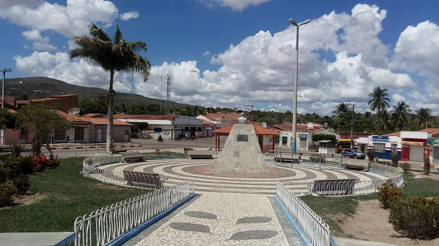 Olho D'Água do Casado e mais 11 municípios terão construção de novas   escolas estaduais, anuncia Renan Filho