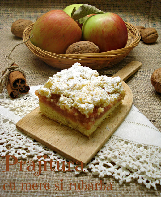 PRAJITURA CU MERE SI RUBARBA