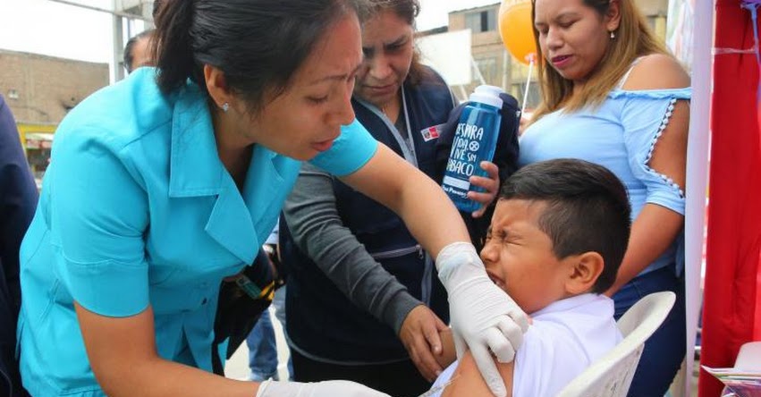 MINSA descarta reacción adversa por vacuna contra sarampión y rubeola en niño de Arequipa - www.minsa.gob.pe MINSA descarta reacción adversa por vacuna contra sarampión y rubeola en niño de Arequipa - www.minsa.gob.pe