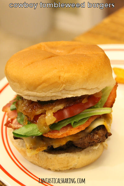 Cowboy Tumbleweed Burgers #recipe #burgers #beef #chorizo #sandwich #bacon #jalapeno