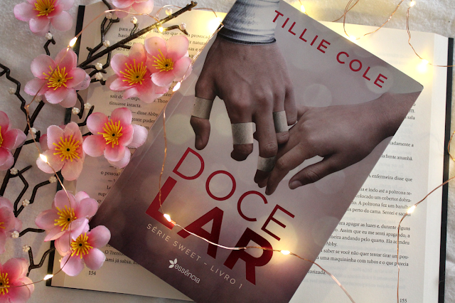 Doce Lar - Série Sweet #01 - Tillie Cole Doce Lar - Série Sweet #01 - Tillie Cole