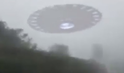 This UFO looks very similar to the UFO in the post the one above Walmart.
