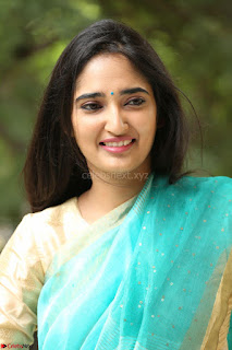 Radhika Mehrotra in Green Saree ~  Exclujsive Celebrities Galleries 010