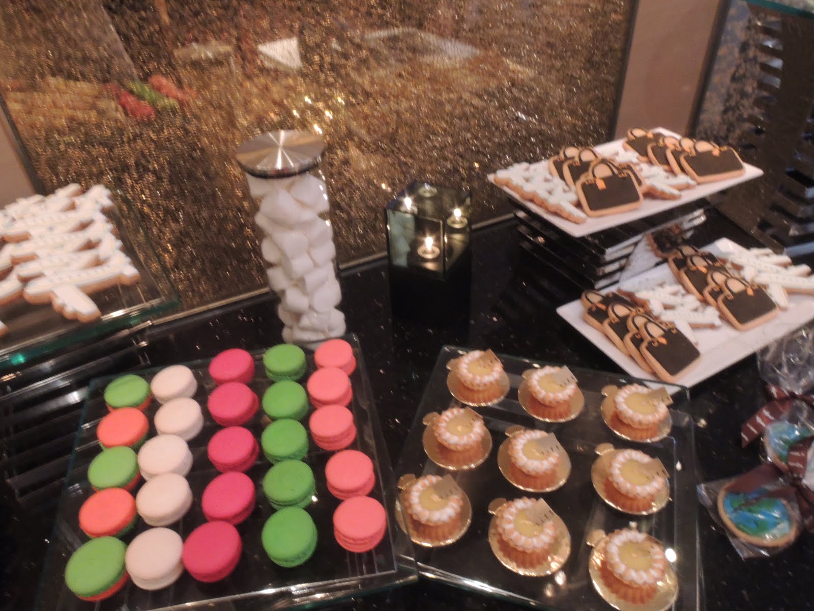 Sift Travel themed dessert table