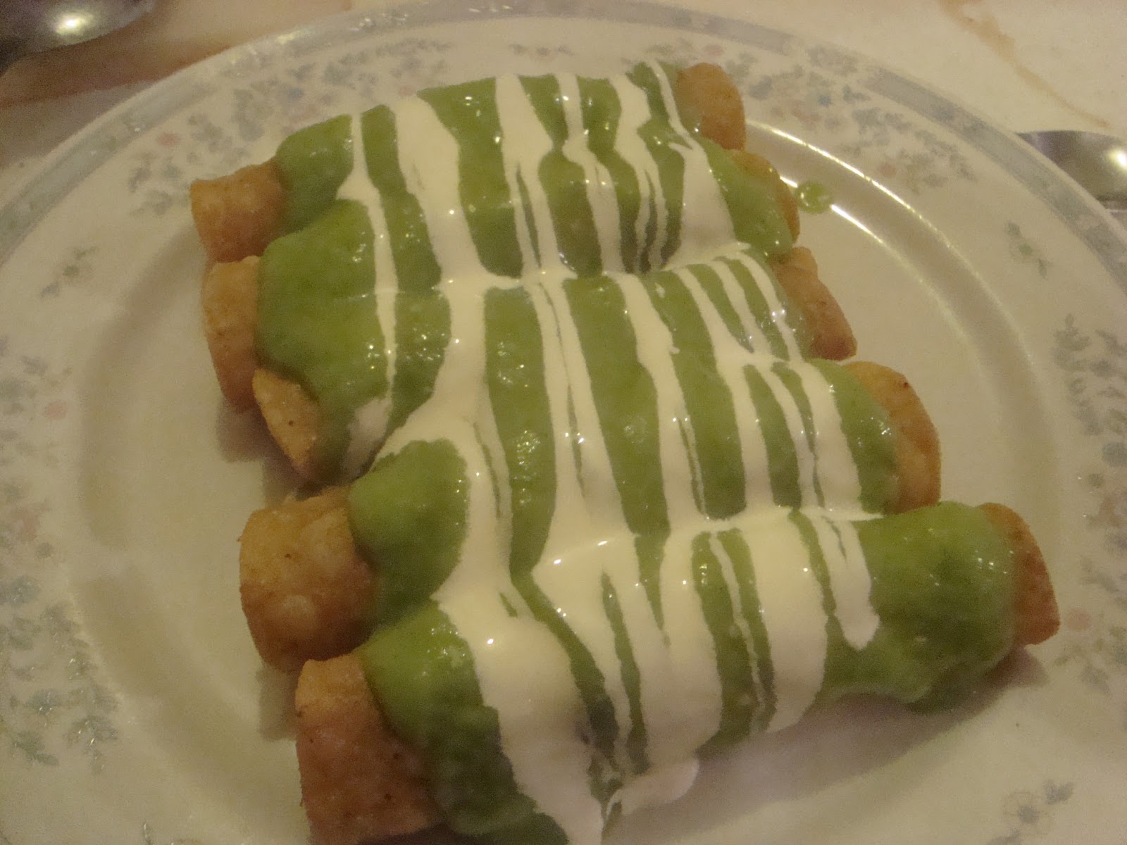 Recetas de una sencilla ama de casa Flautas de pavo en guacamole