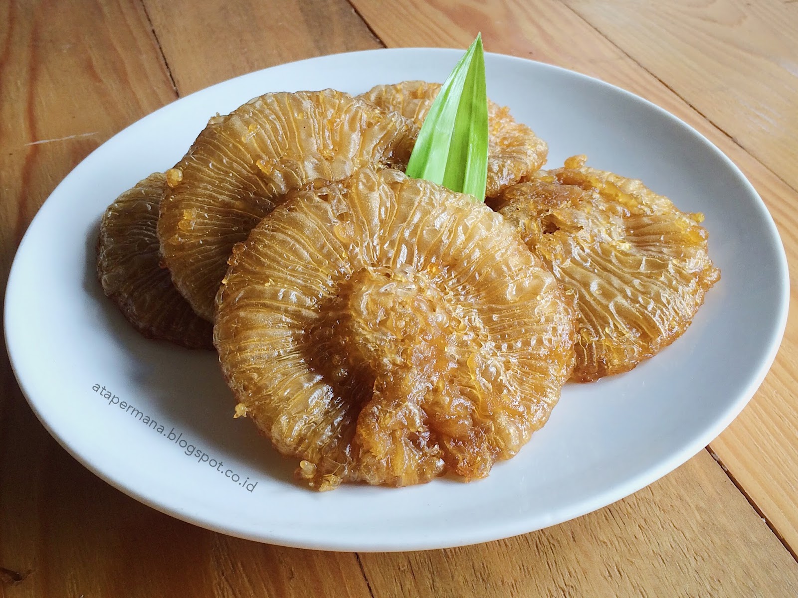 Ata Permana Kue Cucur Gula Merah Berserat