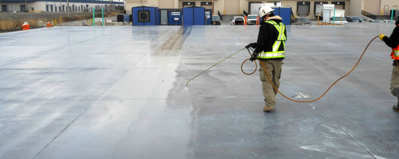 Engineers HeadQuarter Curing method for Concrete Structures.