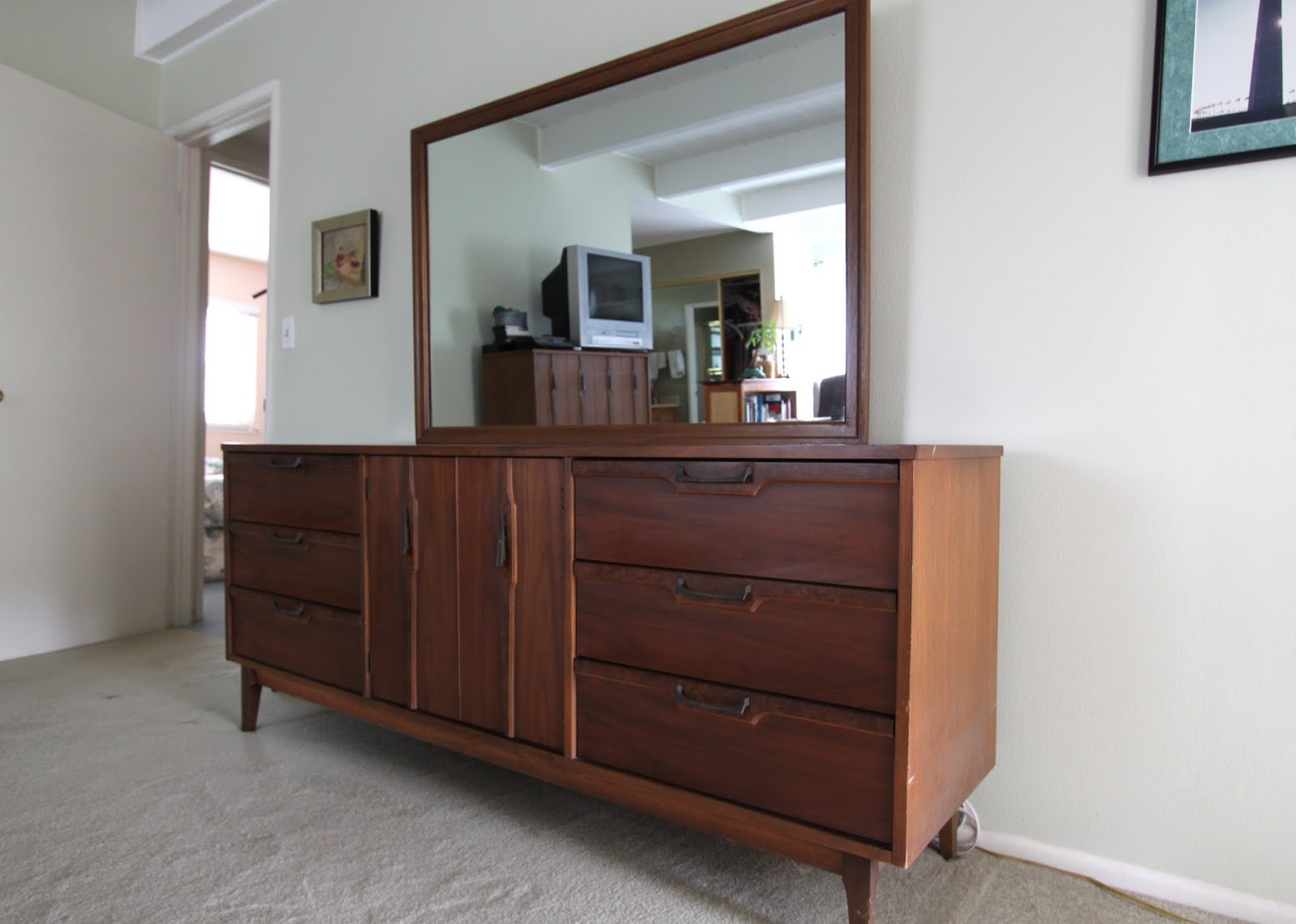 lenoir house bedroom furniture  broyhills second cousin 