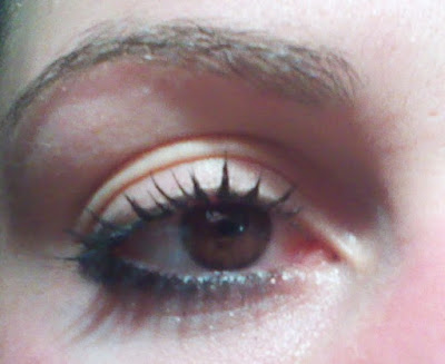 ESSENCE mascara ESSENCE mascara