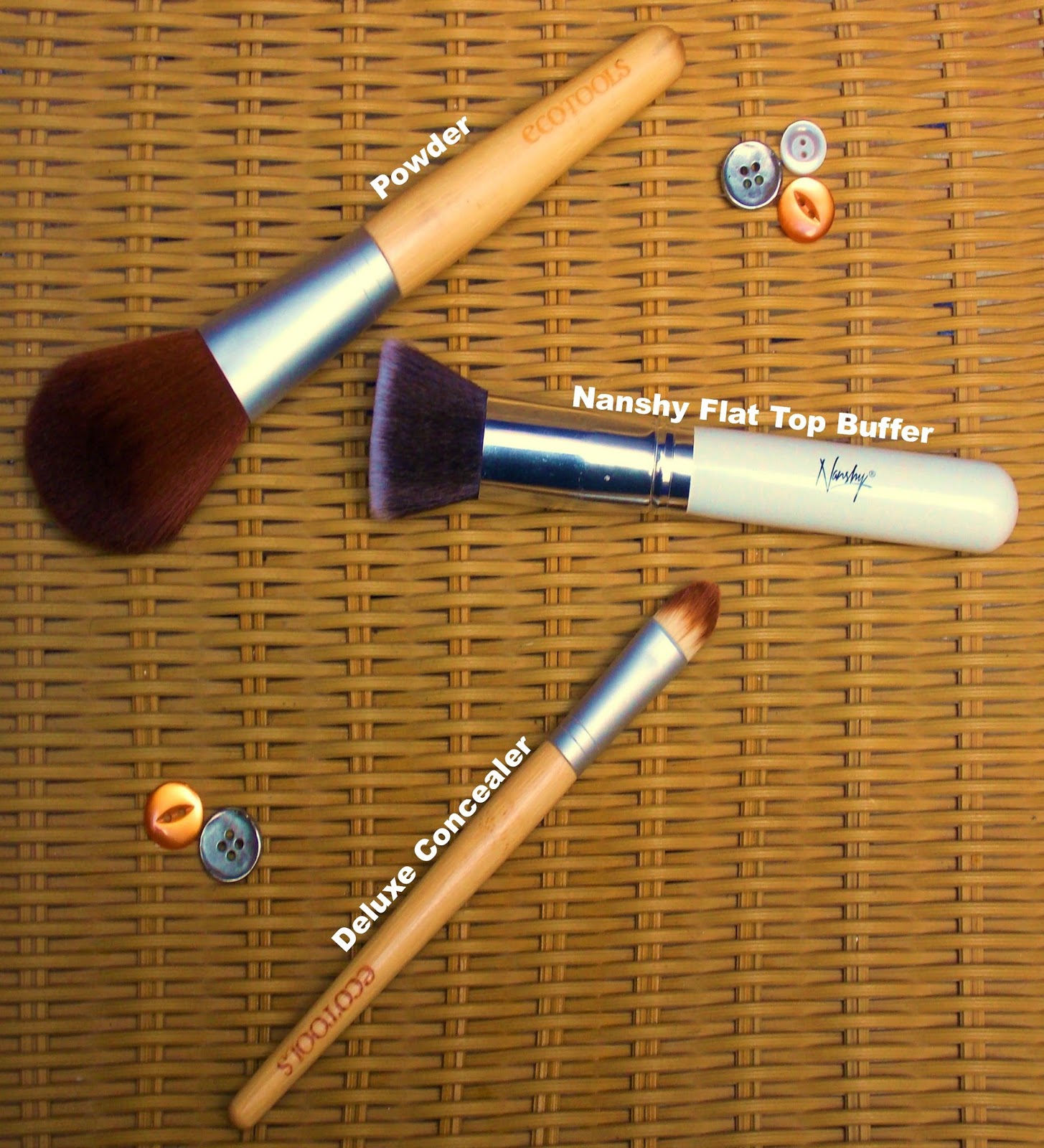 Beauty Why Using Make Up Brushes Make A Difference Base Button's Blog