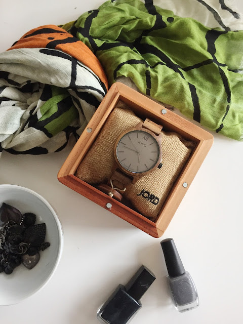 JORD Wood Watch + Fashion Accessories Storage Idea