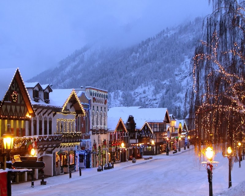 Snowy Winter Town HD Wallpapers - HD Wallpapers Blog