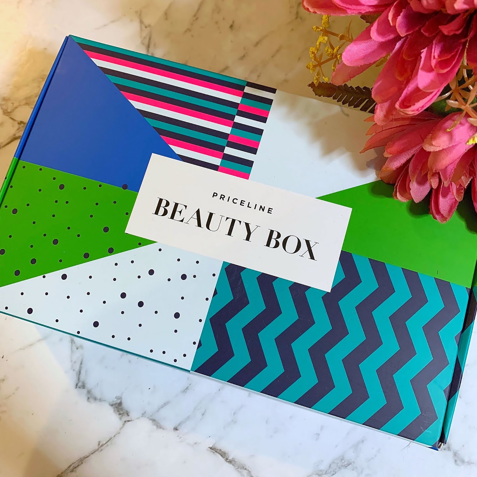 Max The Unicorn Priceline Gift With Purchase Beauty Box!