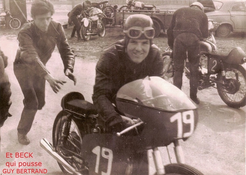 Préparation des motos de course des années 50 à 70 Galerie des anciens pilotes Préparation des motos de course des années 50 à 70 Galerie des anciens pilotes