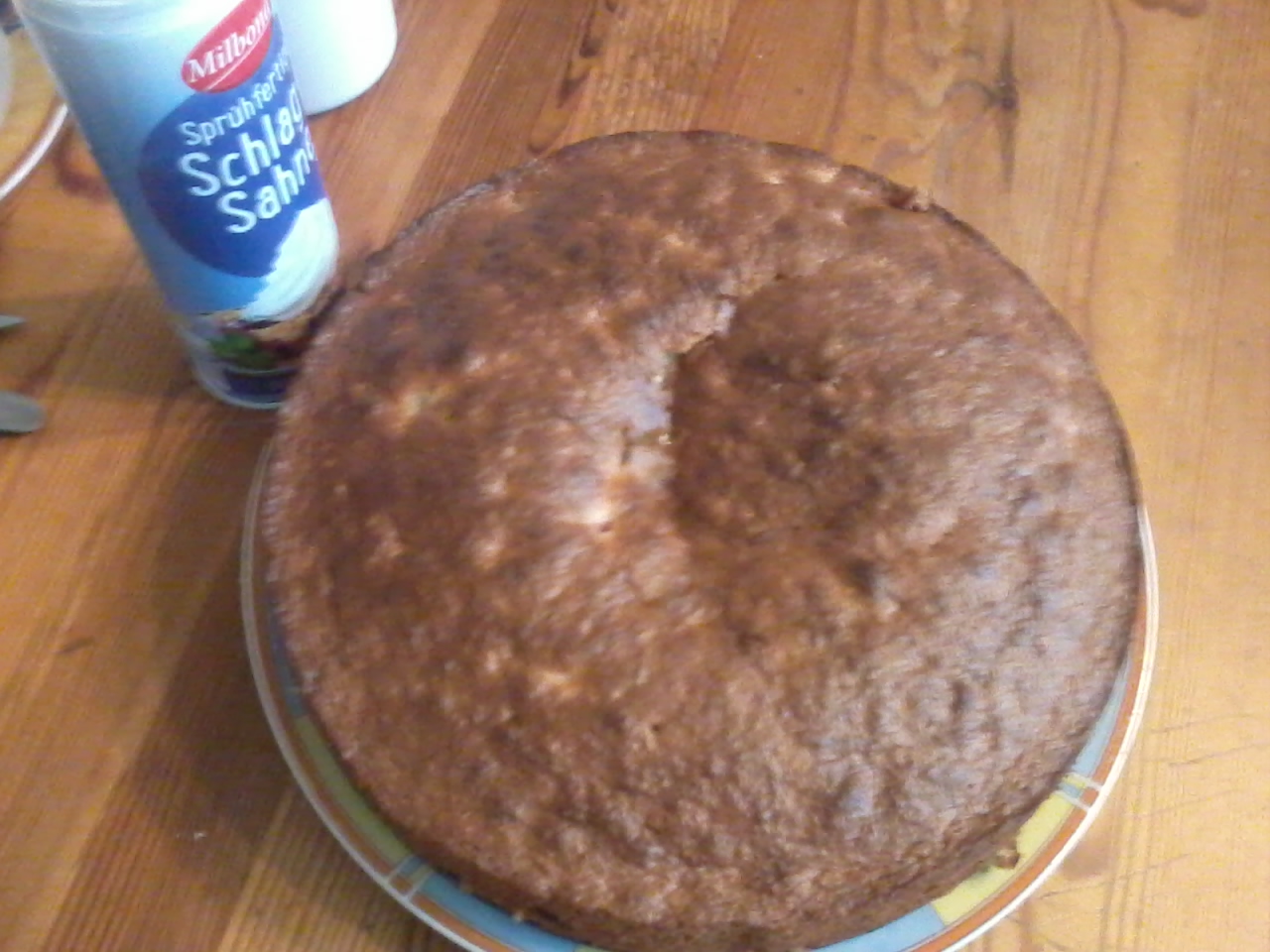 Hartz IV-Rezepte und bezahlbare Gesundheitstipps: Nuss-Johannisbeer-Kuchen