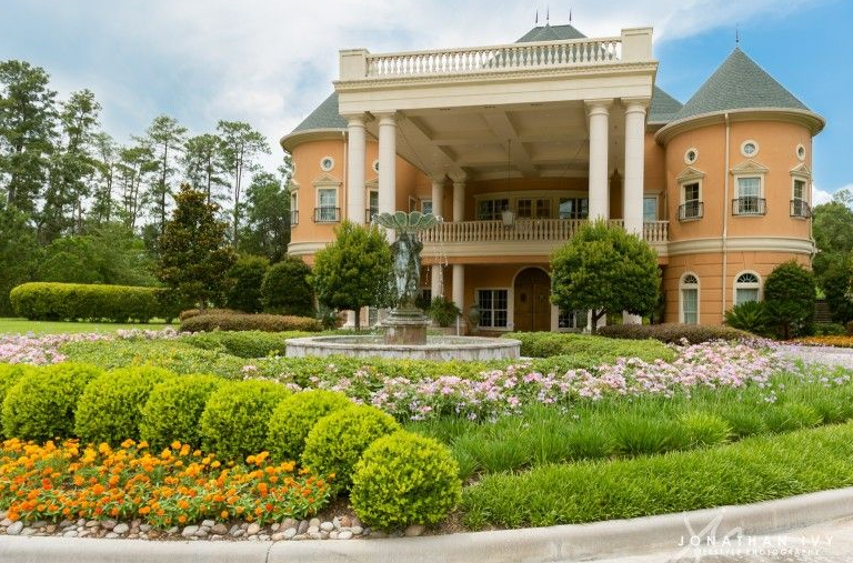 Chateau Polonez 10 Ways to Personalize Your Wedding