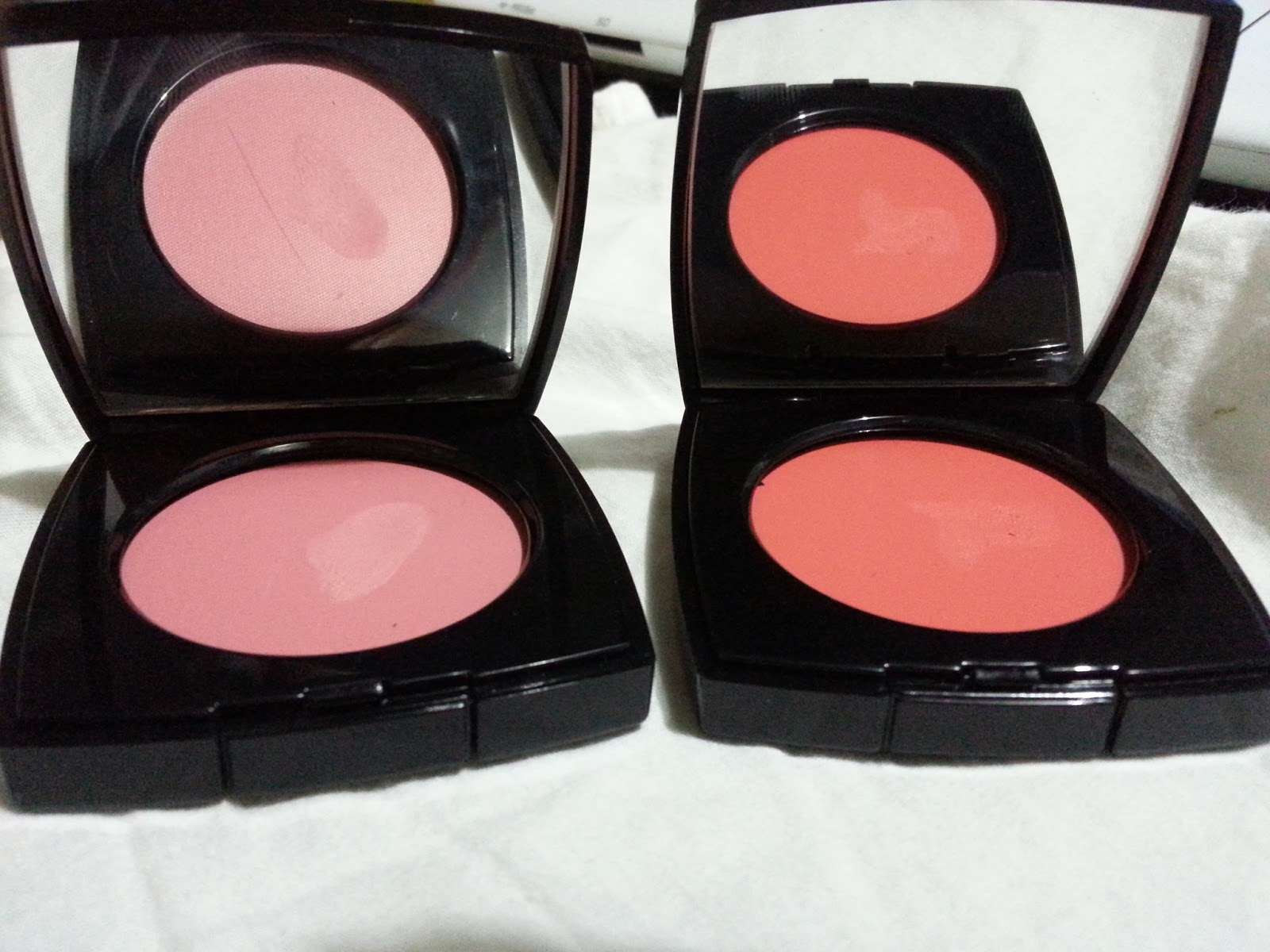THE SKIN SPECIALIST'S HAVEN Le Blush Crème de Chanel Photos, Review