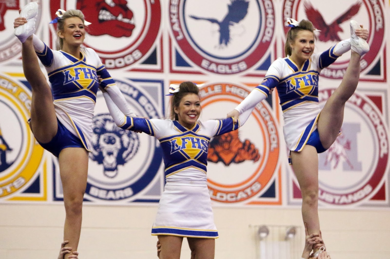 Mark Kodiak Ukena IHSA Varsity Cheerleading Wauconda Invitational